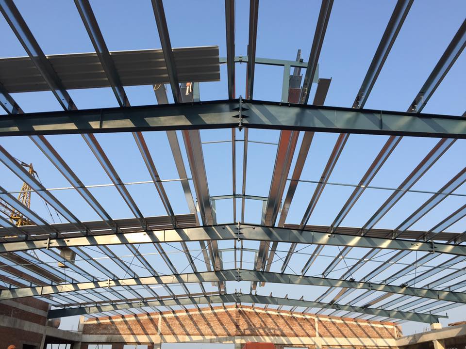 Những thiết bị cần thiết để lắp đặt Nhà xưởng kết cấu thép 2025 1 Nhà xưởng kết cấu thép