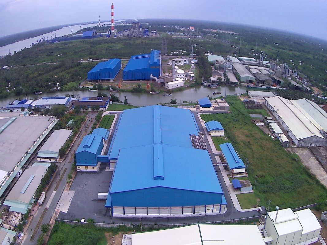 QUY TRÌNH LẮP DỰNG NHÀ XƯỞNG KHUNG THÉP 2025 1 NHÀ XƯỞNG KHUNG THÉP