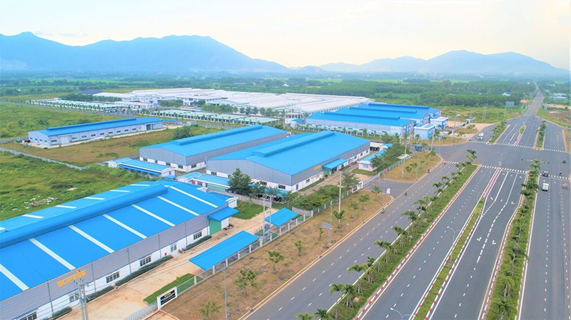 Quy trình xây dựng nhà xưởng công nghiệp 2025 chi tiết từ A tới Z 2 Quy trình xây dựng nhà xưởng công nghiệp