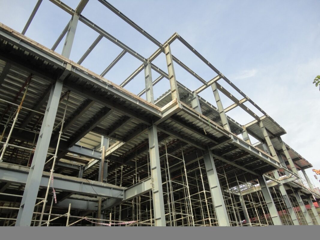 Những điều cần biết khi Thi công nhà khung thép dân dụng 2026 1 Thi công nhà khung thép