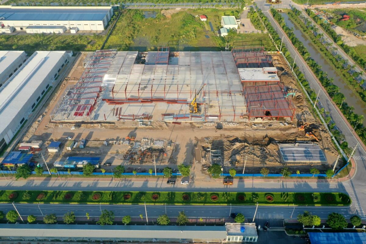 Chất liệu nào tốt nhất để làm Nhà xưởng tiền chế 2026? 2 Nhà xưởng tiền chế