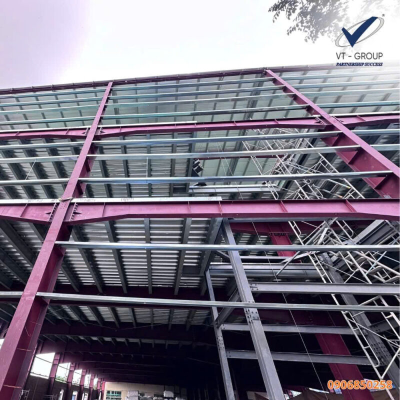 Nhà thép tiền chế dân dụng giúp tối ưu không gian sống.